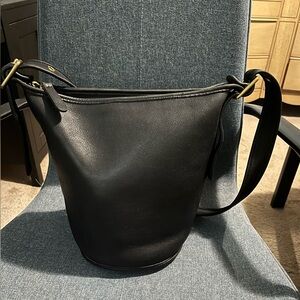 Vintage Coach Helen's Legacy Duffle Shoulder Bag 9953 Black